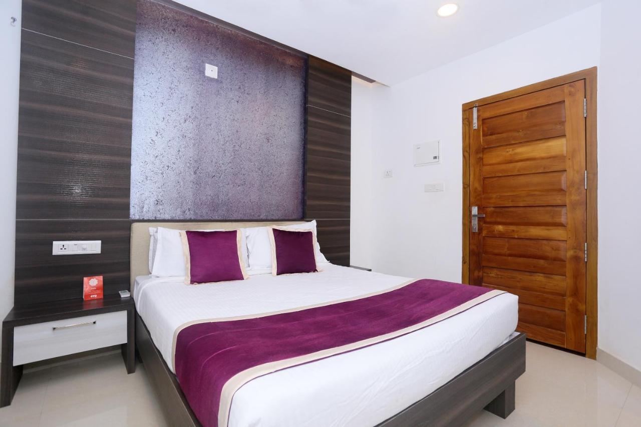 Ambalath Maple Leaves Hotel Guruvayur